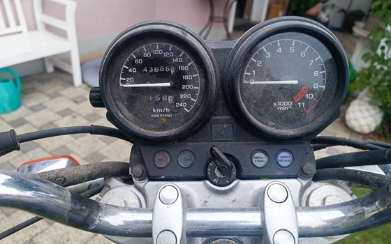 Gebrauchtmotorrad Honda CB 750 Sevenfifty - Bild 3