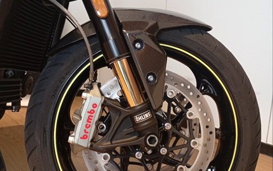 Gebrauchtmotorrad Triumph Speed Triple 1050 - Bild 10