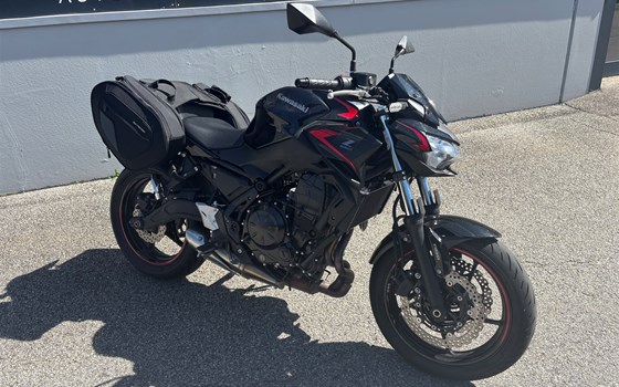 Gebrauchtmotorrad Kawasaki Z650 - Bild 2 Gebrauchtmotorrad Kawasaki Z650 - Bild 2
