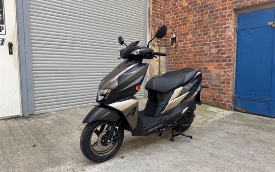 Neufahrzeug Suzuki Avenis 125 - Bild 5