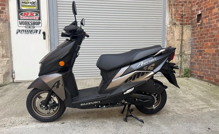 Angebot Suzuki Avenis 125 Bild 6: Angebot Suzuki Avenis 125