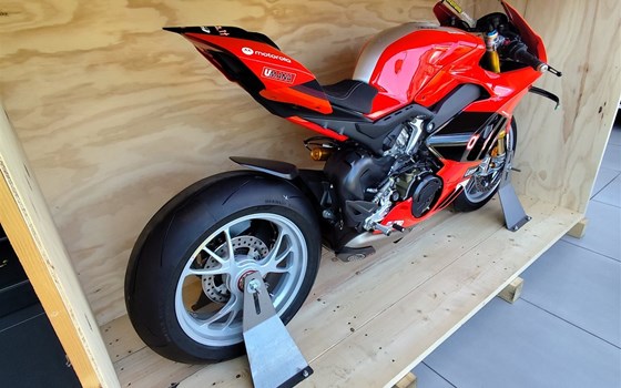 Neufahrzeug Ducati Panigale V4 S - Bild 4 Neufahrzeug Ducati Panigale V4 S - Bild 4