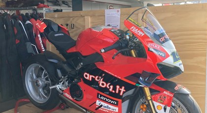 Neumotorrad Ducati Panigale V4 S