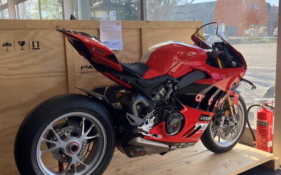 Neufahrzeug Ducati Panigale V4 S - Bild 3