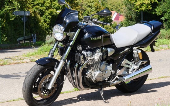 Gebrauchtmotorrad Yamaha XJR 1300 - Bild 6
