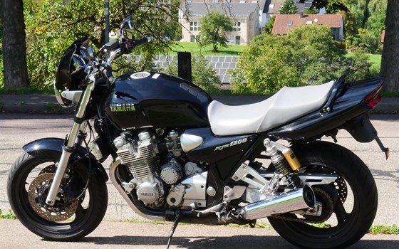 Gebrauchtmotorrad Yamaha XJR 1300 - Bild 5