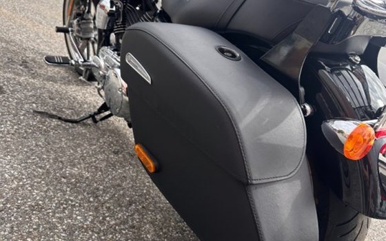 Gebrauchtmotorrad Harley-Davidson Sportster XL 1200T SuperLow - Bild 7