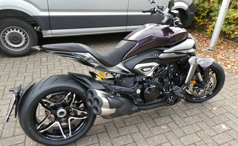 Angebot Ducati XDiavel V4 Bild 2: Angebot Ducati XDiavel V4