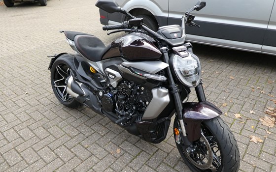 Gebrauchtmotorrad Ducati XDiavel V4 - Bild 3