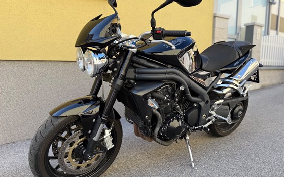 Gebrauchtmotorrad Triumph Speed Triple 1050 - Bild 1 Gebrauchtmotorrad Triumph Speed Triple 1050 - Bild 1