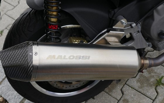 Gebrauchtmotorrad Piaggio Beverly 350ie Police ABS/ASR - Bild 11