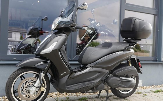 Gebrauchtmotorrad Piaggio Beverly 350ie Police ABS/ASR - Bild 5