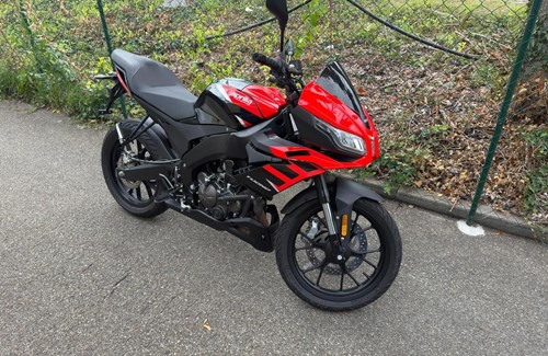 Gebrauchtmotorrad Aprilia Tuono 125