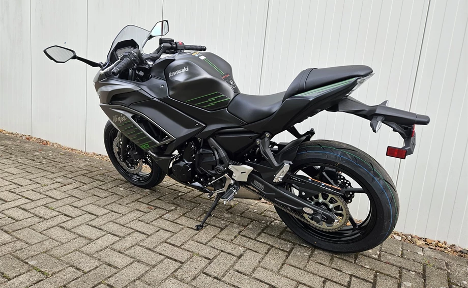 Angebot Kawasaki Ninja 650 Bild 3: Angebot Kawasaki Ninja 650