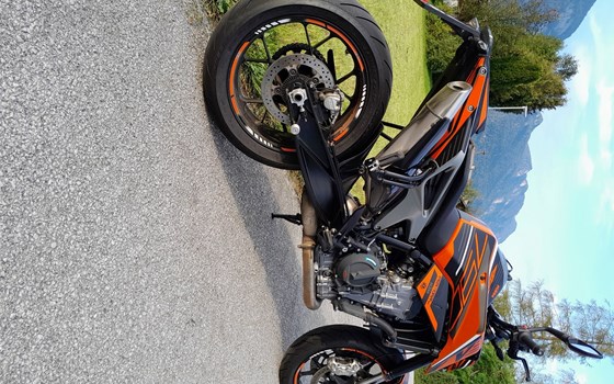Gebrauchtmotorrad KTM 790 Duke - Bild 1 Gebrauchtmotorrad KTM 790 Duke - Bild 1