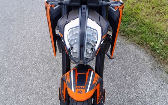 Gebrauchtmotorrad KTM 790 Duke - Bild 2 Gebrauchtmotorrad KTM 790 Duke - Bild 2