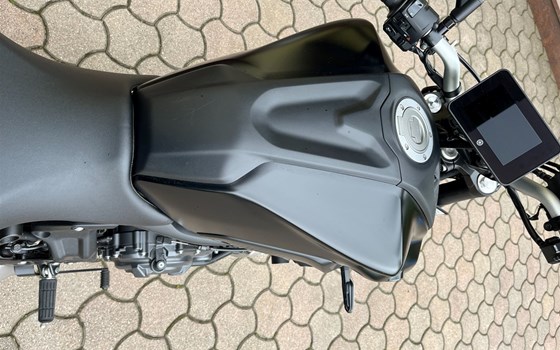 Gebrauchtmotorrad Yamaha MT-07 - Bild 4 Gebrauchtmotorrad Yamaha MT-07 - Bild 4