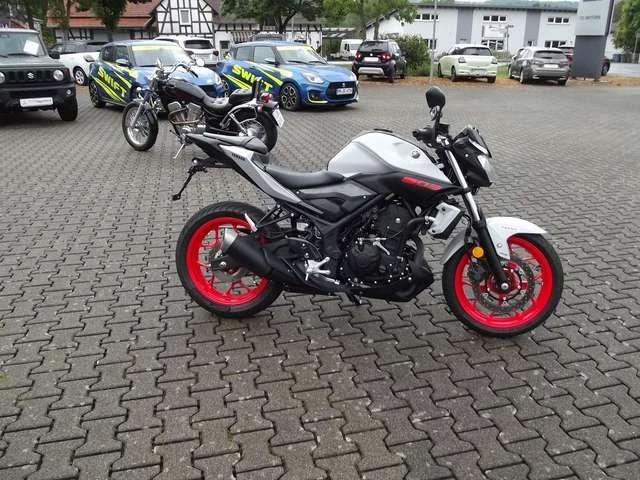 Angebot Yamaha MT-03 Bild 3: Angebot Yamaha MT-03