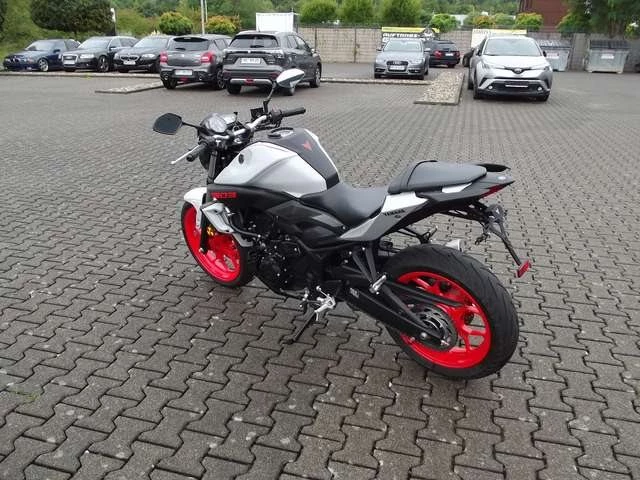 Angebot Yamaha MT-03 Bild 6: Angebot Yamaha MT-03