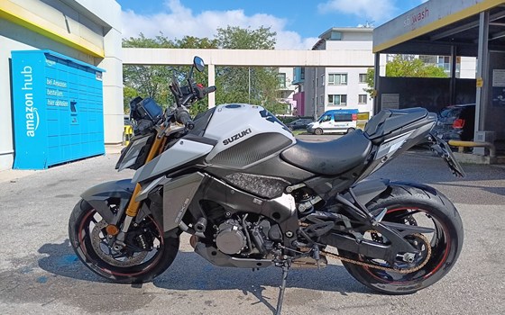 Gebrauchtmotorrad Suzuki GSX-S1000 - Bild 2 Gebrauchtmotorrad Suzuki GSX-S1000 - Bild 2