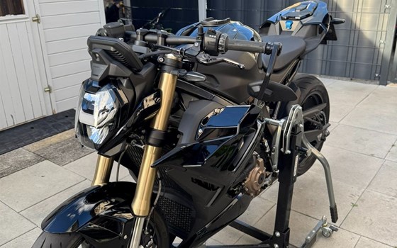 Gebrauchtmotorrad BMW S 1000 R - Bild 3