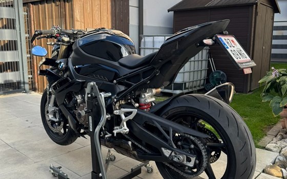 Gebrauchtmotorrad BMW S 1000 R - Bild 8