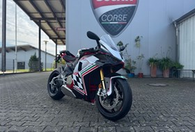 Ducati Panigale V4 S