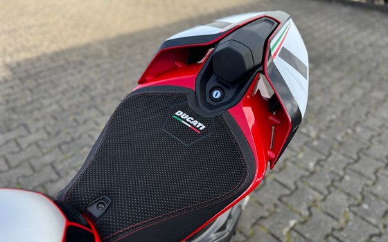 Gebrauchtmotorrad Ducati Panigale V4 S - Bild 12