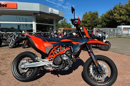 KTM 690 SMC R