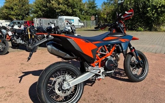 Neufahrzeug KTM 690 SMC R - Bild 5