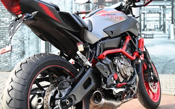 Gebrauchtmotorrad Yamaha MT-07 Moto Cage - Bild 11