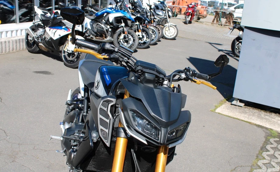Angebot Yamaha MT-09 SP Bild 10: Angebot Yamaha MT-09 SP