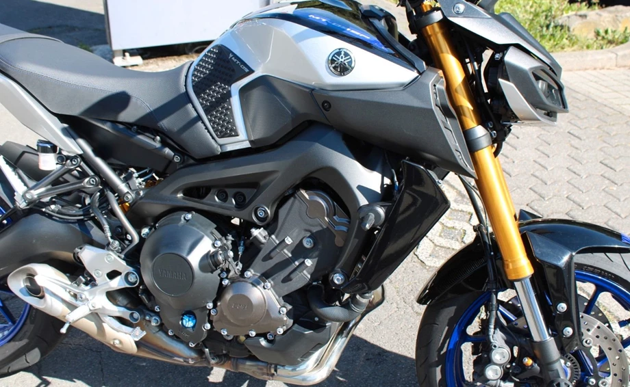 Angebot Yamaha MT-09 SP Bild 8: Angebot Yamaha MT-09 SP