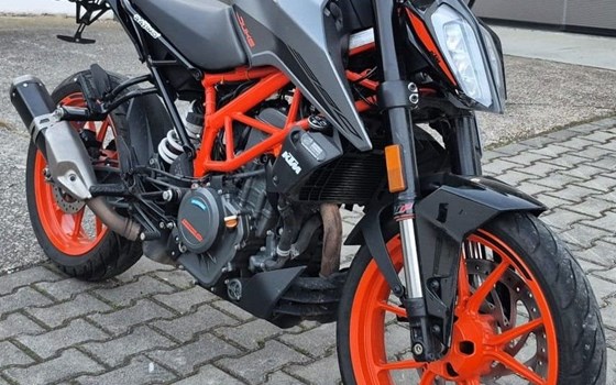 Gebrauchtmotorrad KTM 390 Duke - Bild 1