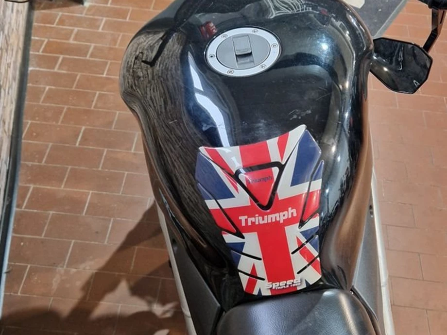 Angebot Triumph Speed Triple 955i Bild 5: Angebot Triumph Speed Triple 955i