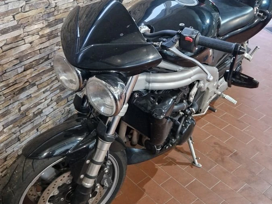 Angebot Triumph Speed Triple 955i Bild 7: Angebot Triumph Speed Triple 955i