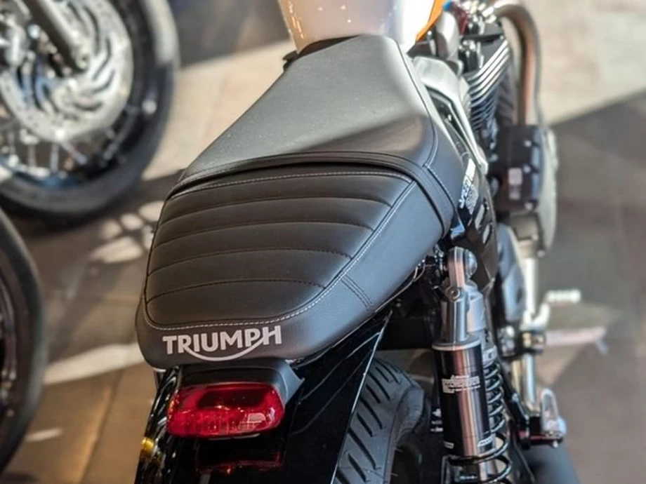 Angebot Triumph Speed Twin 900 Bild 3: Angebot Triumph Speed Twin 900