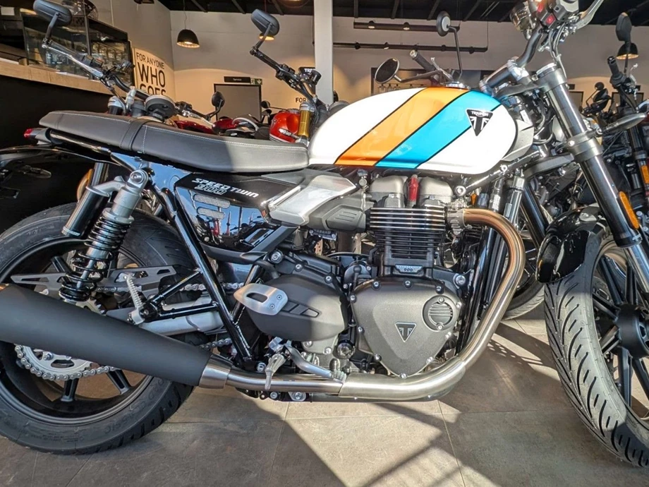 Angebot Triumph Speed Twin 900 Bild 8: Angebot Triumph Speed Twin 900
