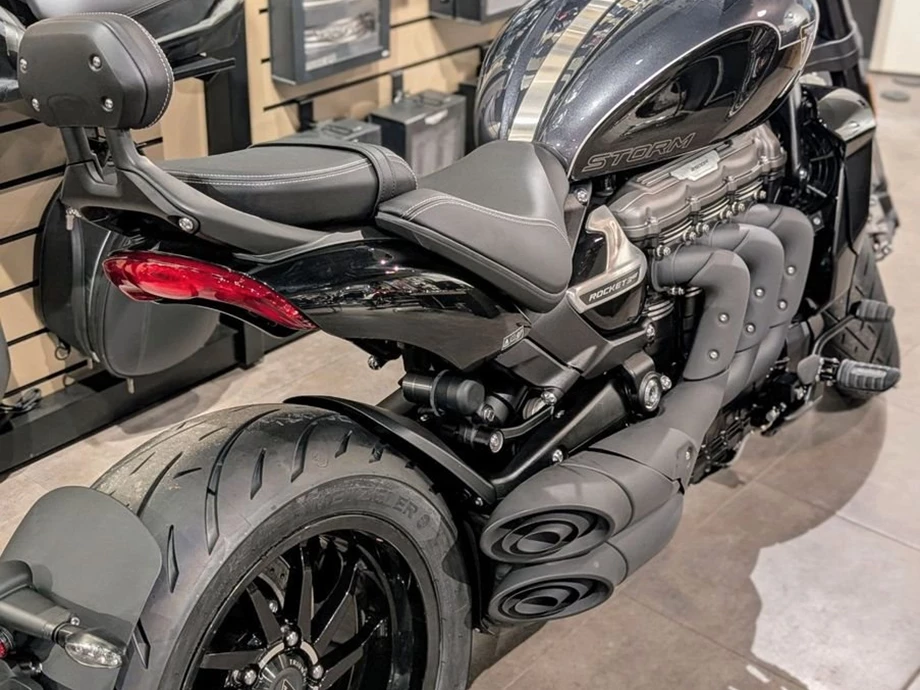 Angebot Triumph Rocket 3 Storm GT Bild 5: Angebot Triumph Rocket 3 Storm GT
