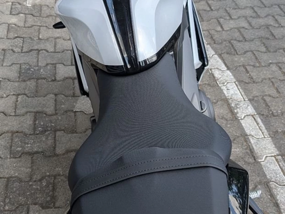 Angebot Triumph Daytona 660 Bild 12: Angebot Triumph Daytona 660