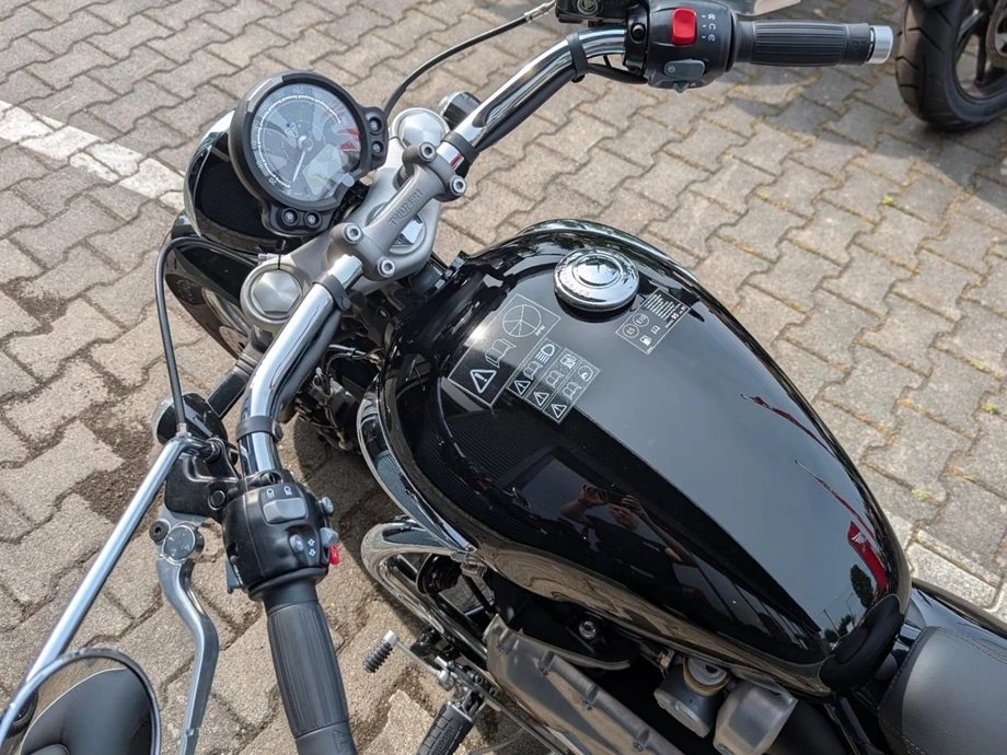 Angebot Triumph Bonneville Speedmaster Bild 11: Angebot Triumph Bonneville Speedmaster