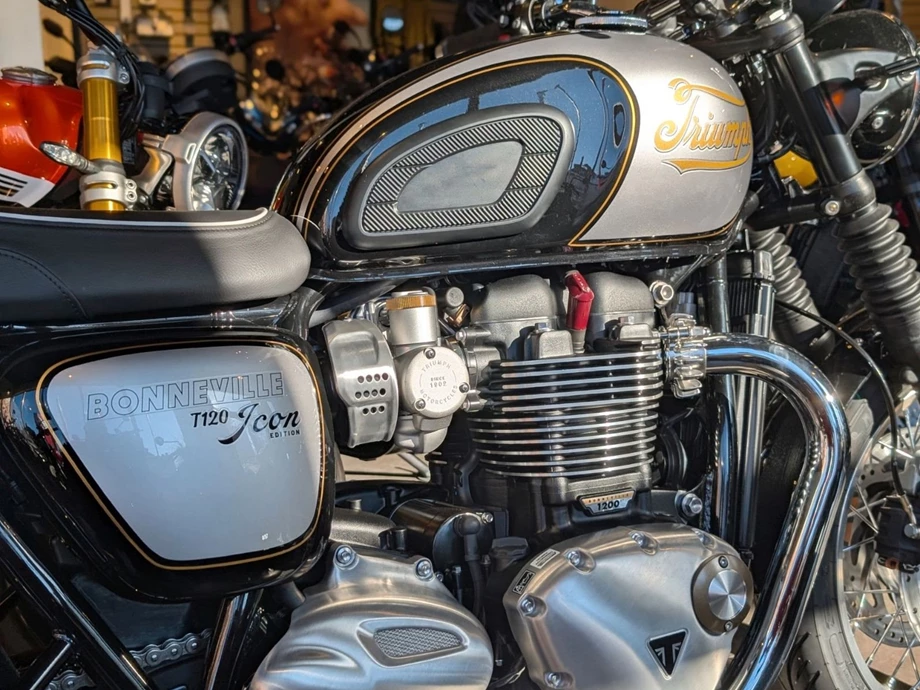 Angebot Triumph Bonneville T120 Bild 3: Angebot Triumph Bonneville T120