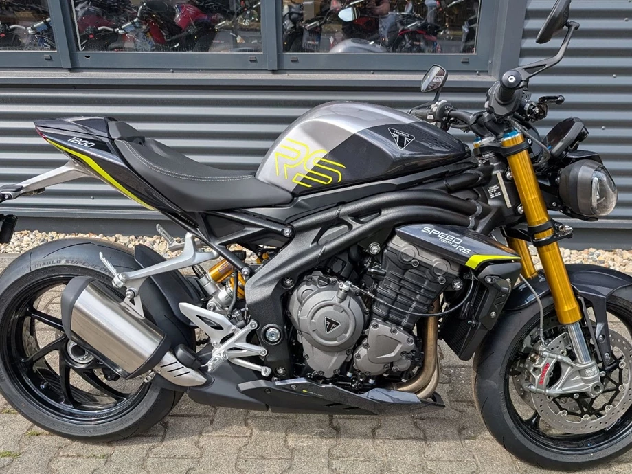 Angebot Triumph Speed Triple 1200 RS Bild 1: Angebot Triumph Speed Triple 1200 RS