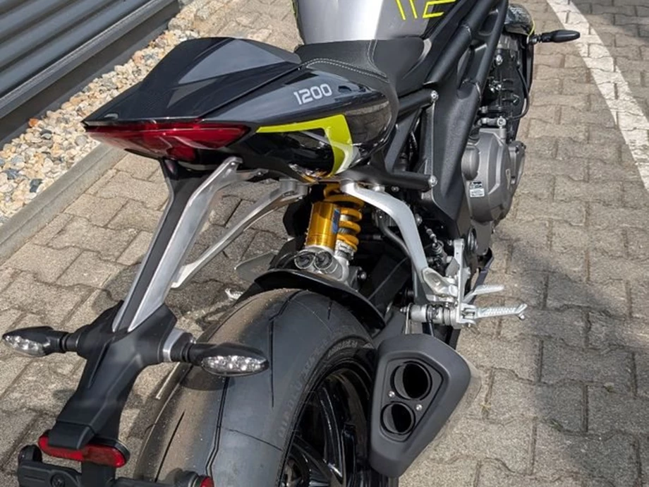 Angebot Triumph Speed Triple 1200 RS Bild 6: Angebot Triumph Speed Triple 1200 RS