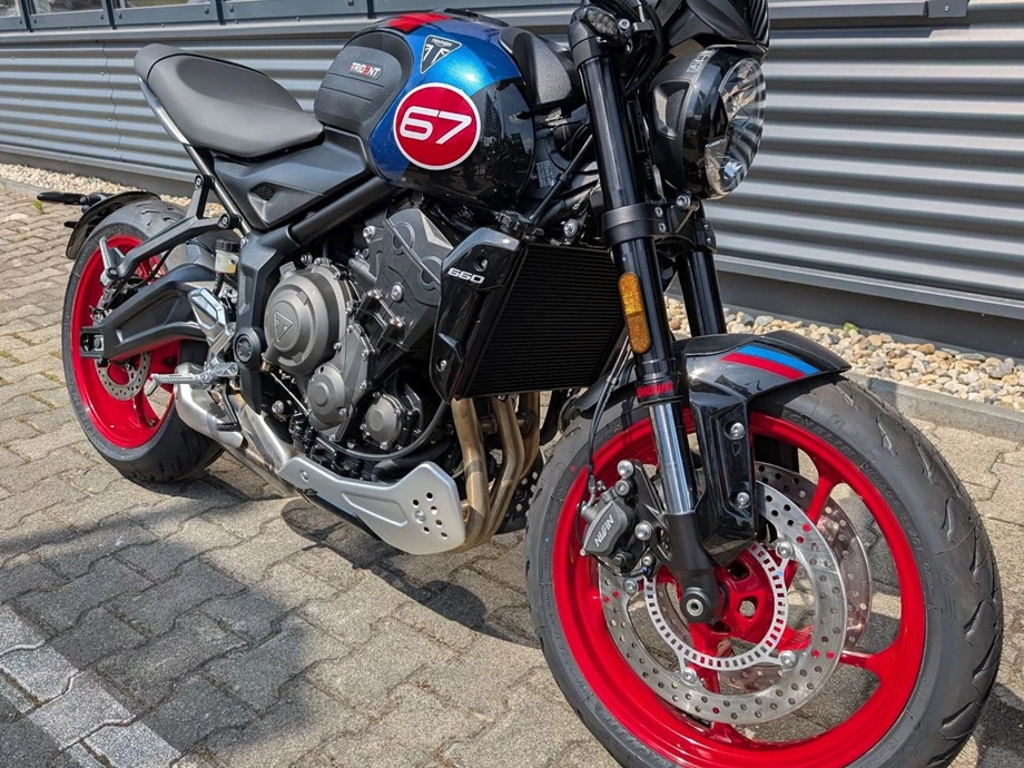 Angebot Triumph Trident 660 Triple Tribute Bild 9: Angebot Triumph Trident 660 Triple Tribute