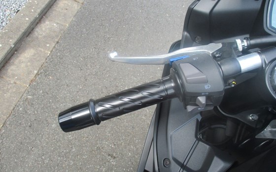 Neufahrzeug Aprilia RS 125 Replica - Bild 11