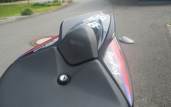 Neufahrzeug Aprilia RS 125 Replica - Bild 13