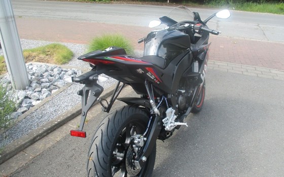 Neufahrzeug Aprilia RS 125 Replica - Bild 9