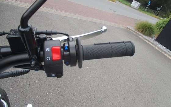 Neufahrzeug Aprilia SX 125 - Bild 12