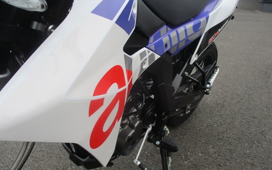 Neufahrzeug Aprilia SX 125 - Bild 14